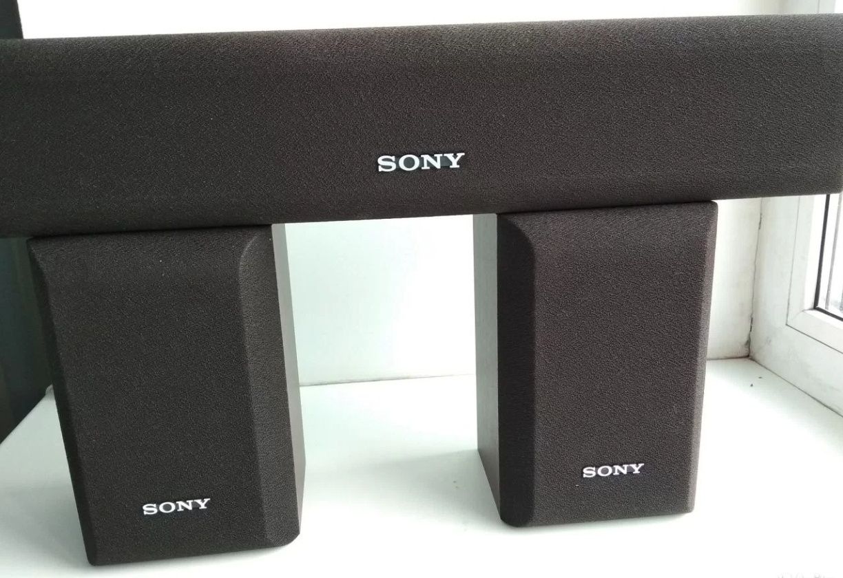 Колонки Sony SS-SR3000P(2шт) и SS-CN3000P(2шт), всего 4шт.