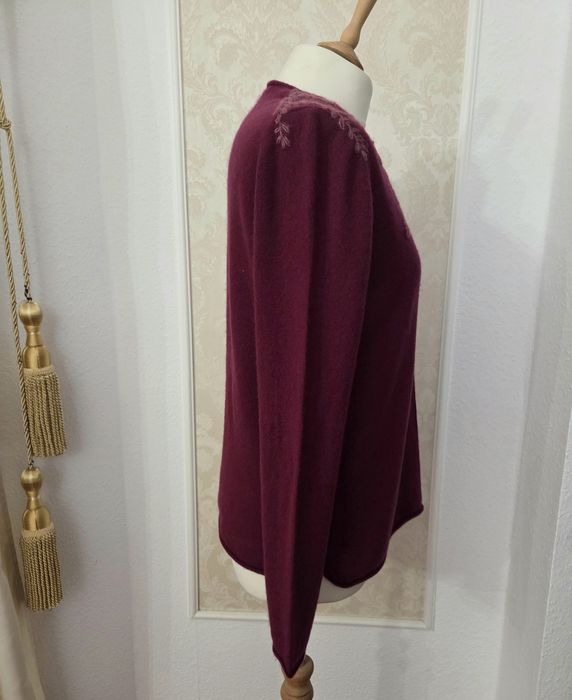 Pulover casmir+cadou Avon