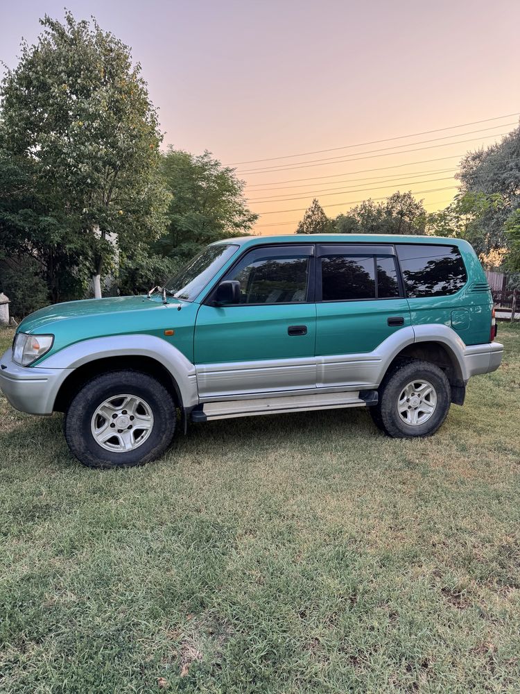 Toyota land cruiser j90
