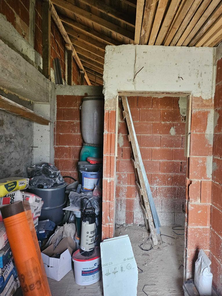 Продава се Къща в Добрич, Строител - 176 кв.м за 682 €/кв.м - Снимка #22