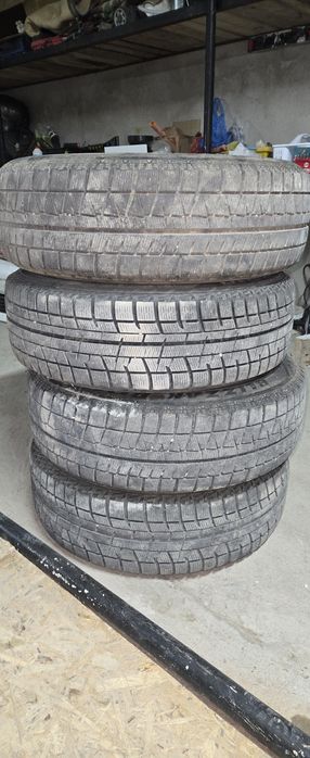 Шина с дисками р16