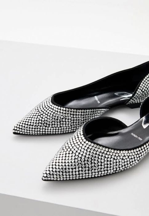 Ниски обувки/Балерина Patrizia Pepe,естествена кожа и кристали,36,нови