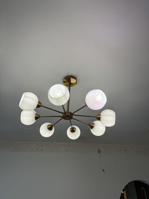 lustra aurie cu 8 becuri