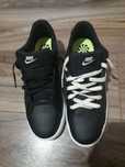 Nike​ la 180 de lei negociabil