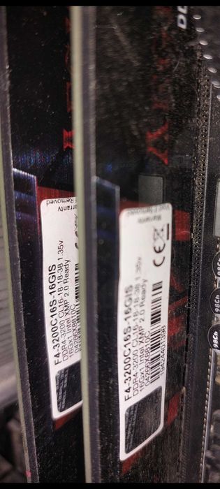 Компютър / компютърна конфигурация