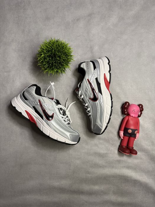 Кроссовки Nike initiator