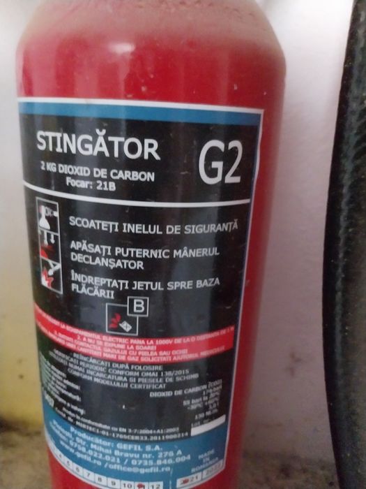 Stingătoare incendii cu pulbere
