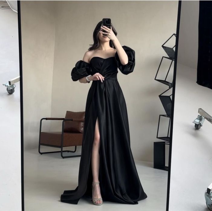 срочно продаю вечернее платье, не подошел размер