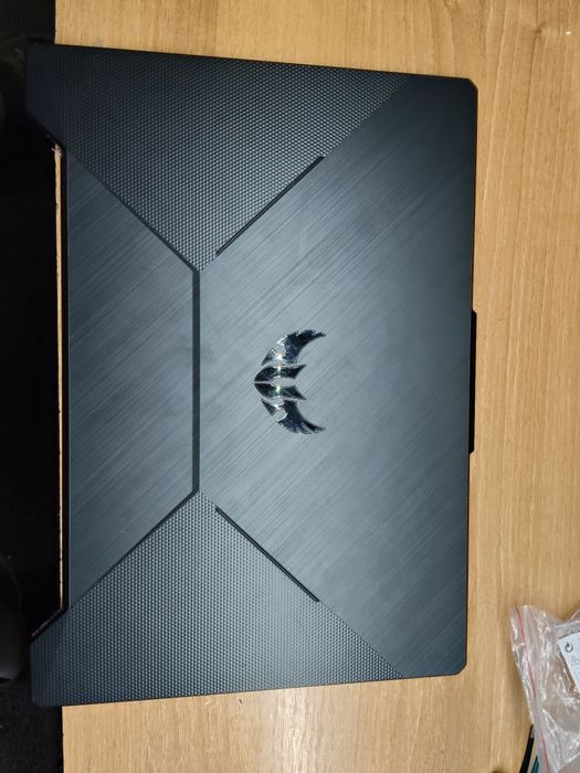 Display laptop 15.6 fhd ips 144hz ,asus tuf fx506h perfect functional