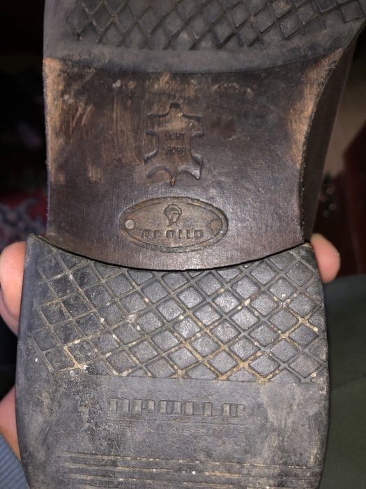 Pantofi din piele