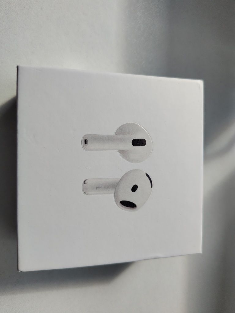 Безжични слушалки AirPods 4 ANC