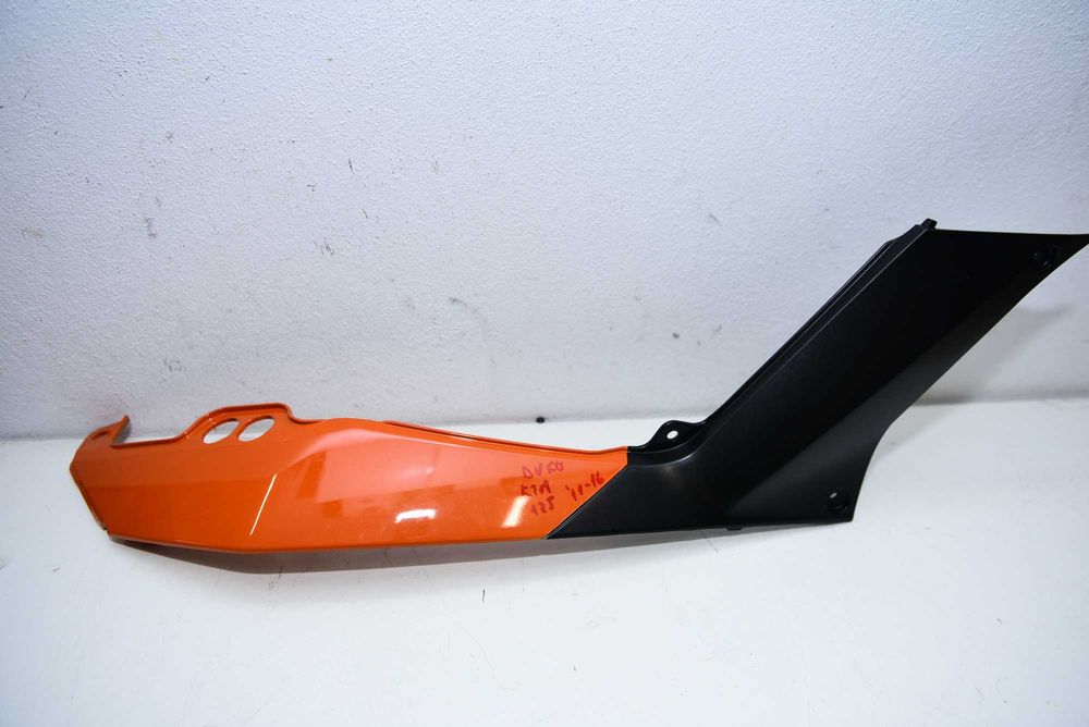 Carena  sa KTM Duke 125 390