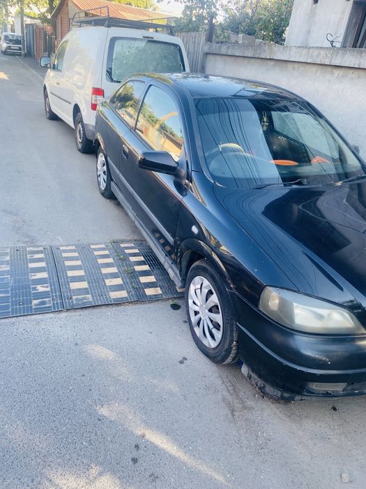 Opel astra g 1.8 16v in doua usi