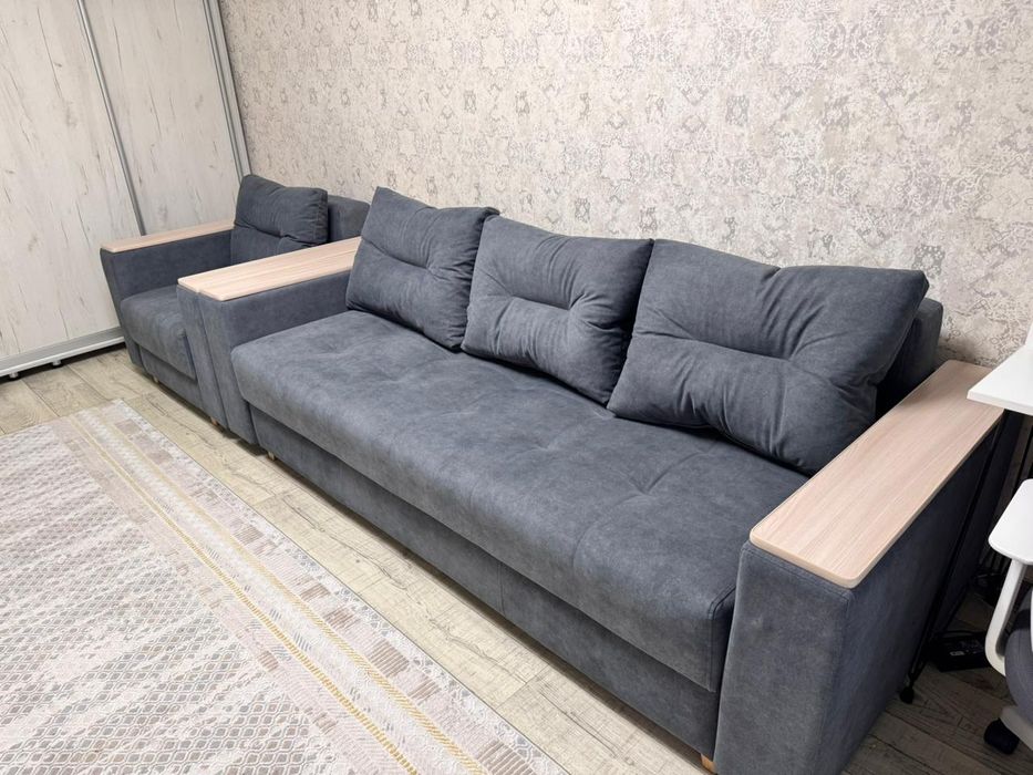 Продам диван с креслокроватью