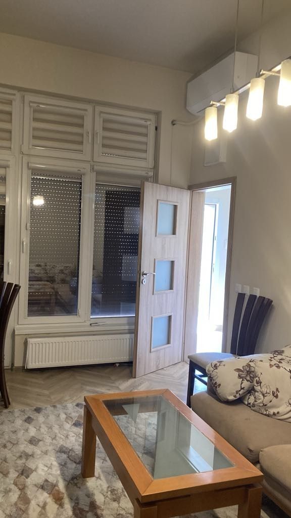 Отдавам апартамент под наем в Божурище намиращ се на булевард  Европа