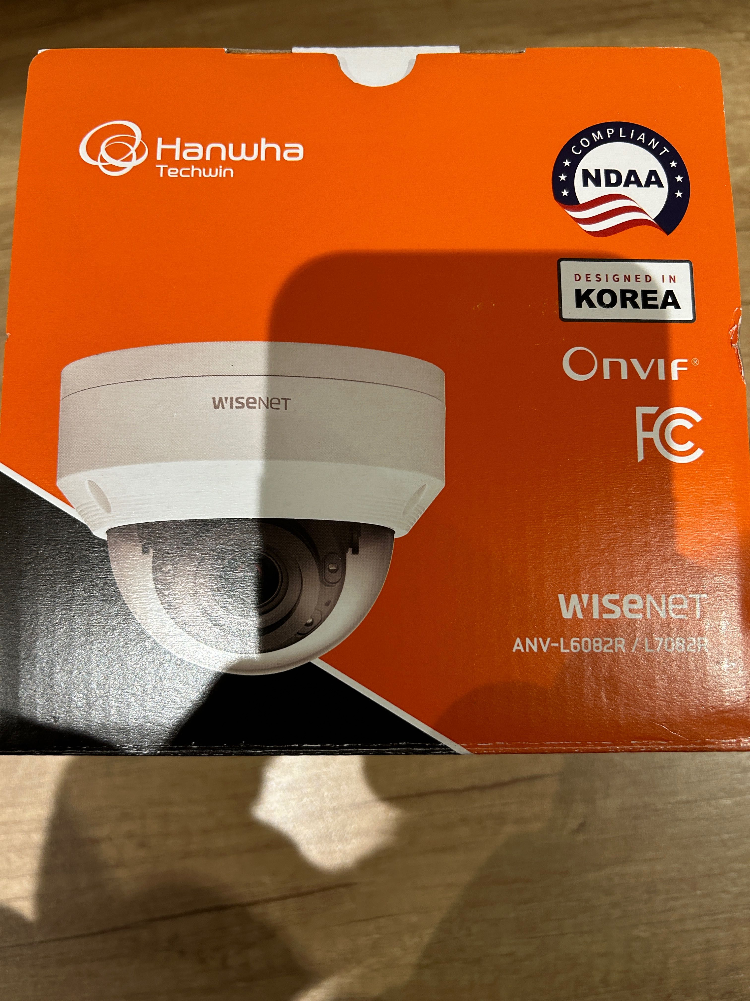 Камера Hanwha Techwin Wisenet