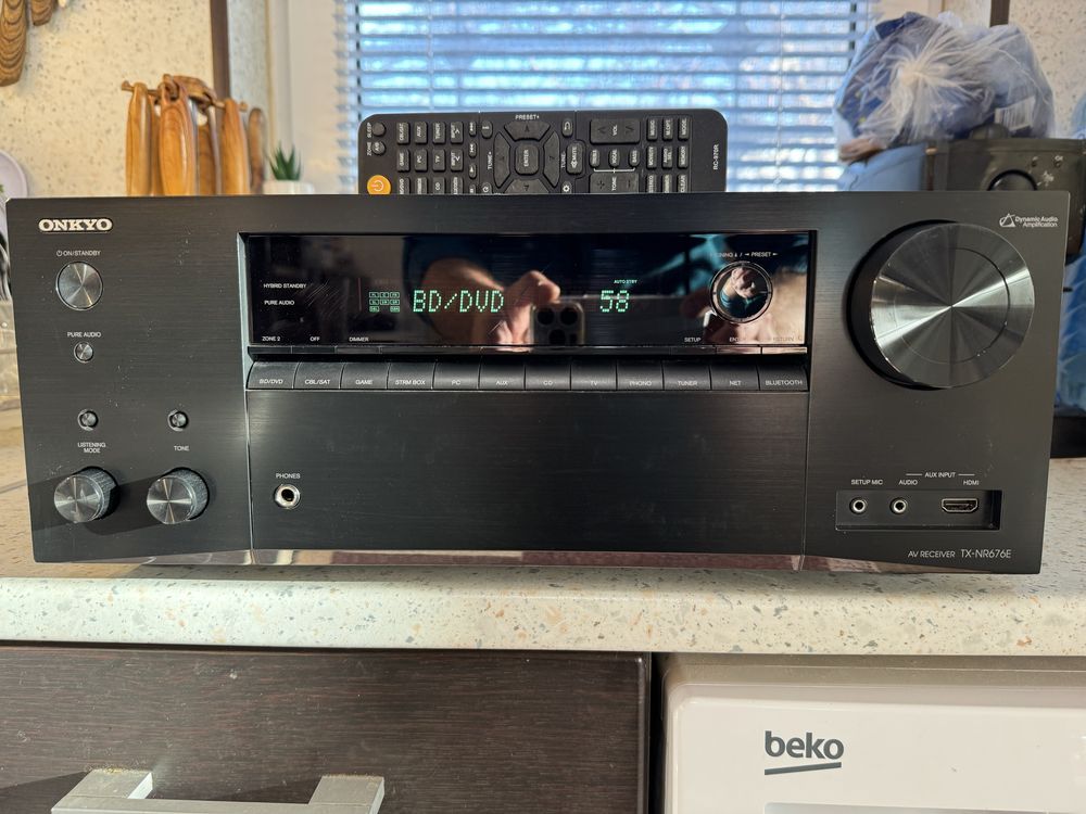 Onkyo TX-NR676e Dolby Atmos