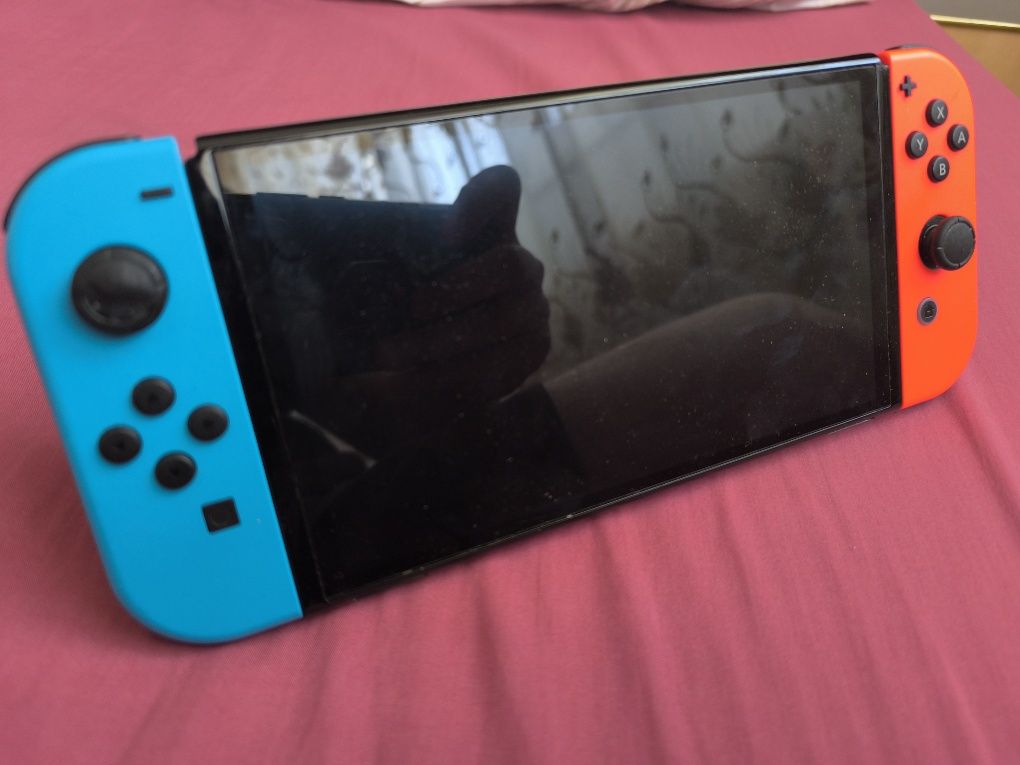 Nintendo Swich OLED 64GB