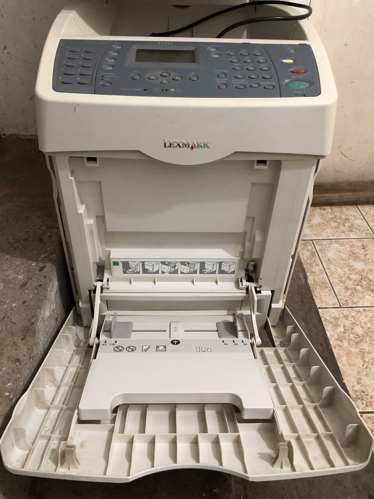 LexMark X560n цветен лазарен принтер,факс,копир