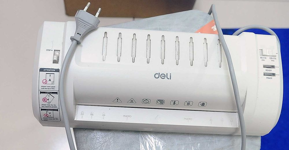 продам ламинатор "Deli", А-4 формат