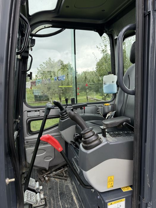 Vand Miniexcavator SUNWARD de 2 T