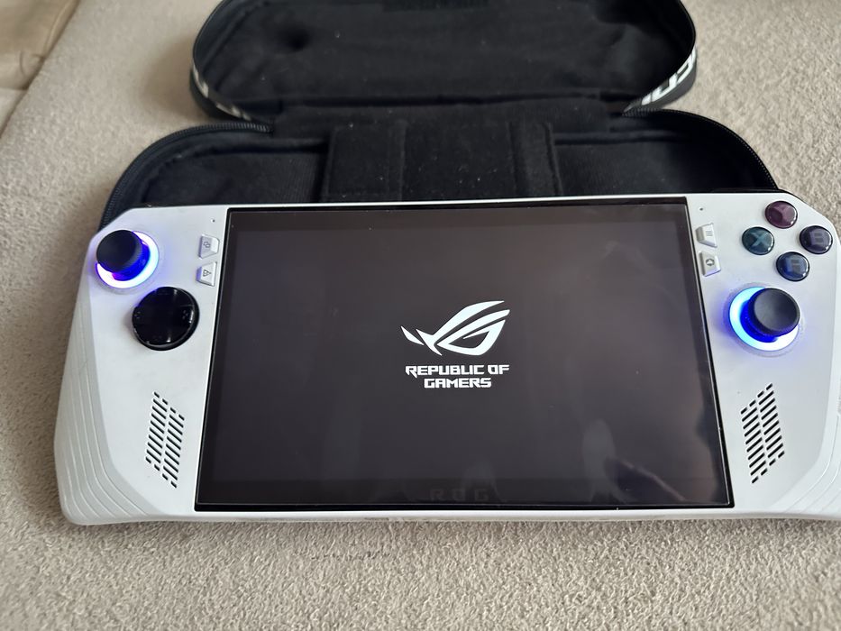 Asus rog ally z1 extreme