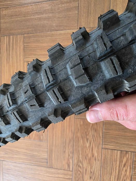 Maxxis minion dhr 2 29x2.4