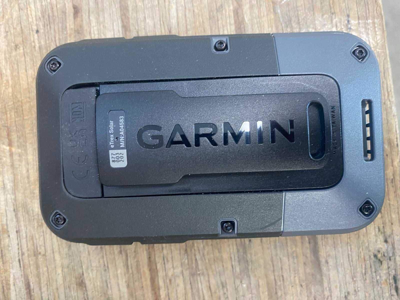 GPS устройство Garmin eTrex Solar