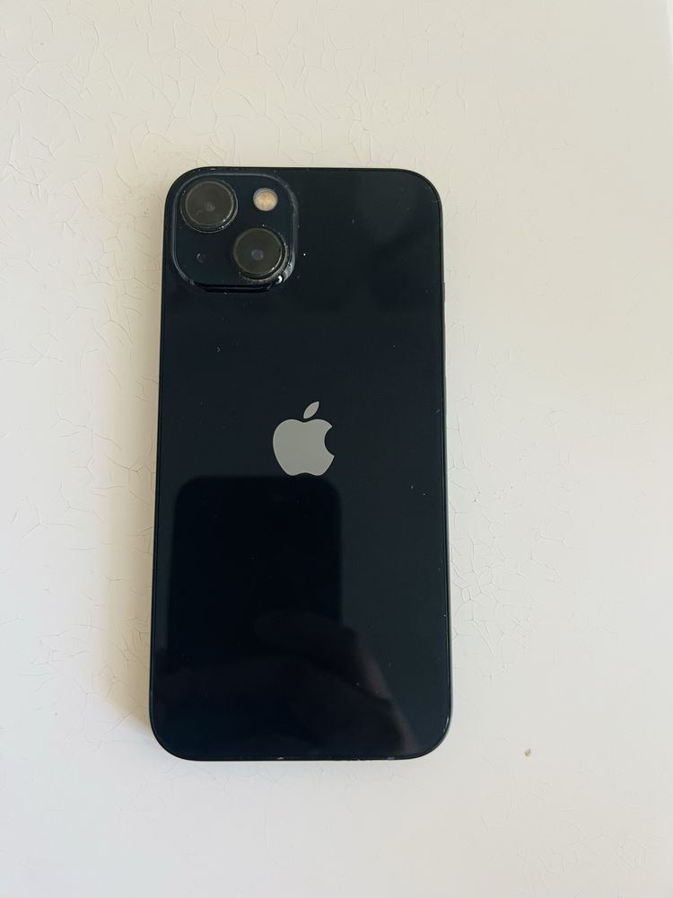IPHONE 13 с документом