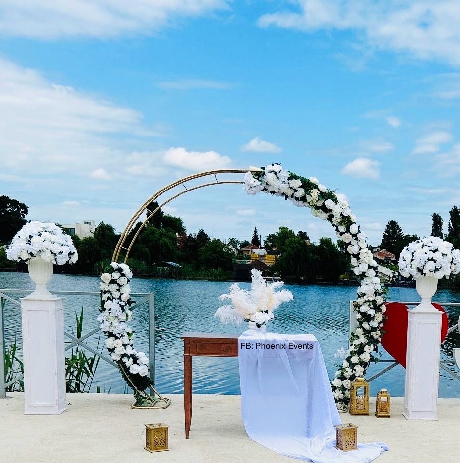 Aranjament cununie civila decor arcada masuta ceremonie nunta