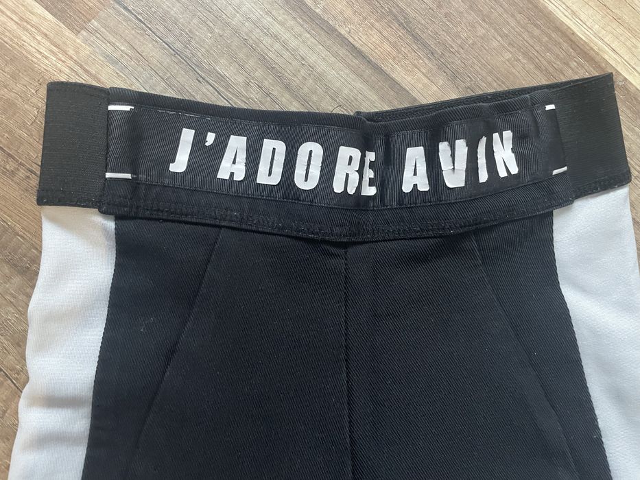 Avin клин по тялото
