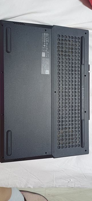 Vand/schimb laptop legion 5-15IMH6