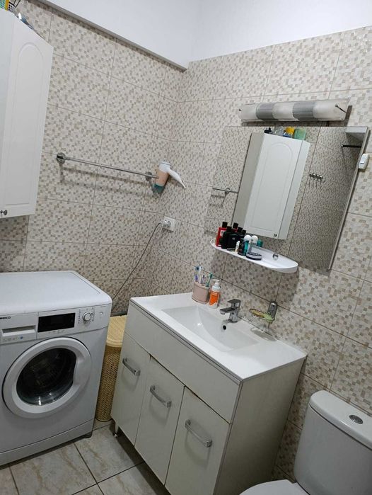 VAND Apartament 3 camere - Zona centrală
