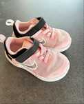 Маратонки Nike 22 номер
