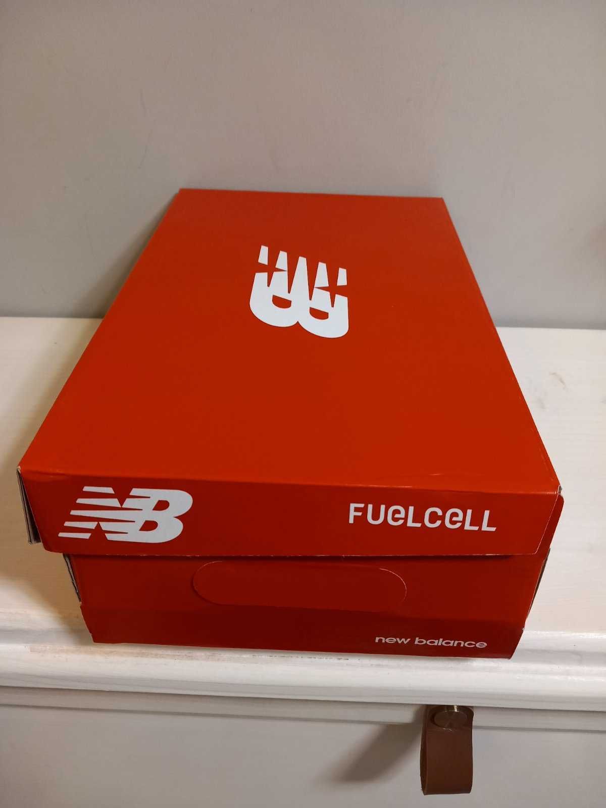 New Balance FuelCell SuperComp Elite v4