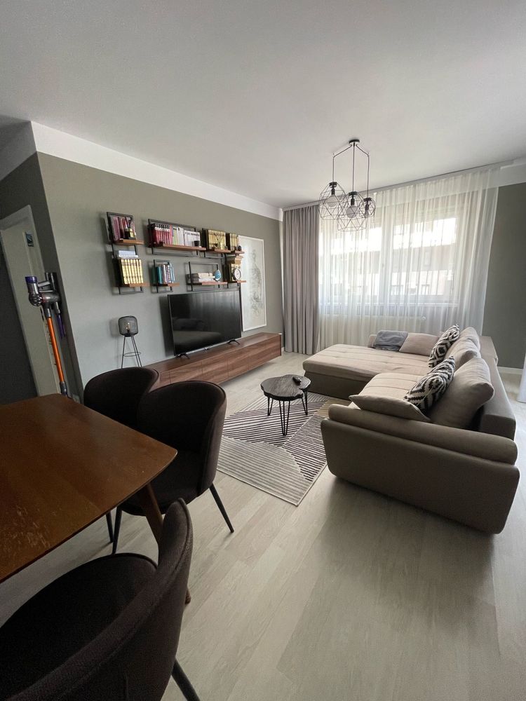 Proprietar vand apartament 3 camere Prima Onestilor