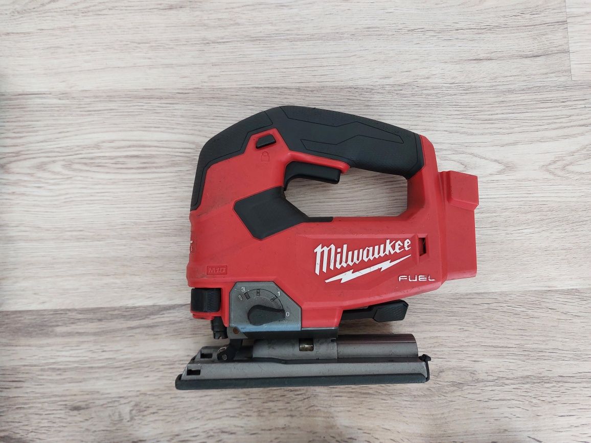 Fierastrau pendular milwaukee m18 FJS, 2022, stare perfectă