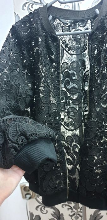 Vand hanorac din dantela