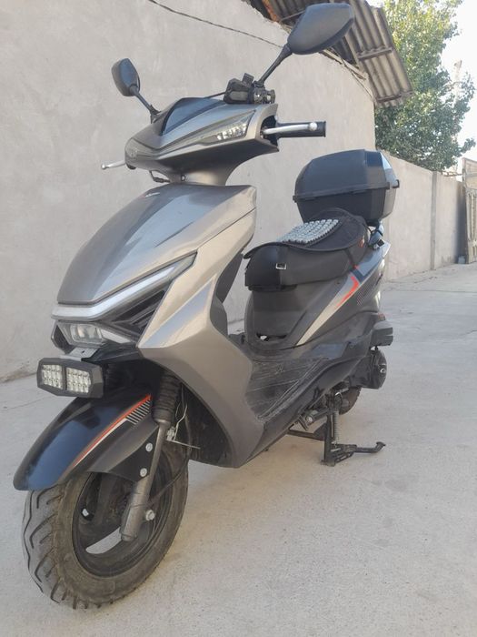Skuter angel 3x 150 kubli JST MOTOR
