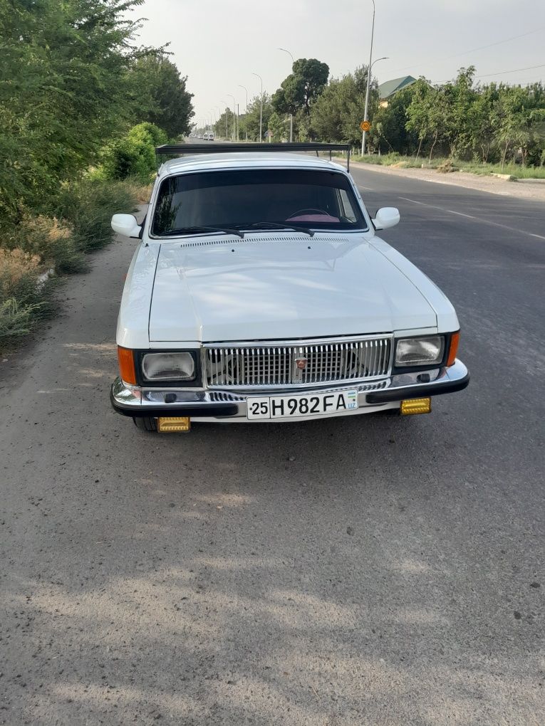 Волга 3102 сотилади