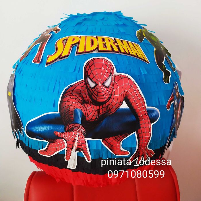 Pinata spiderman