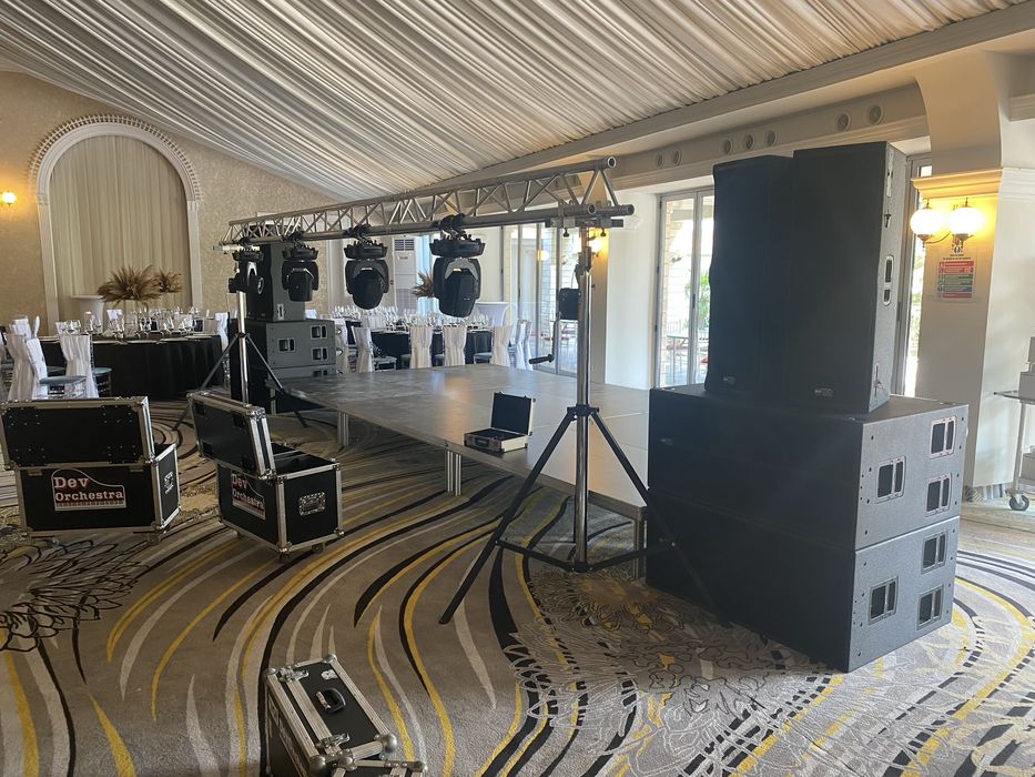 Scena / Podium de inchiriat