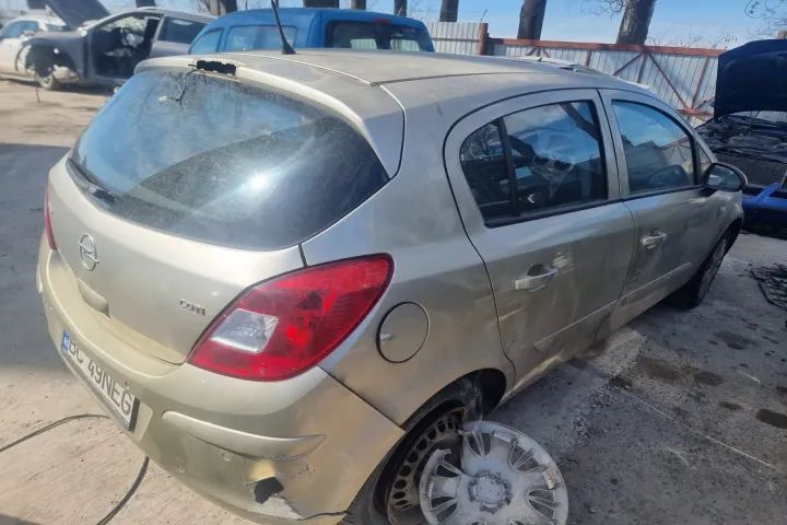 panou comanda clima ceasuri de bord maneta semanlizare Opel Corsa D motor 1.3cdti dezmembrez