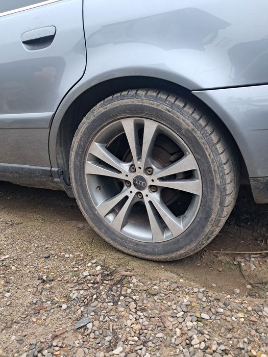 Vând/schimb audi a4 b5 2001