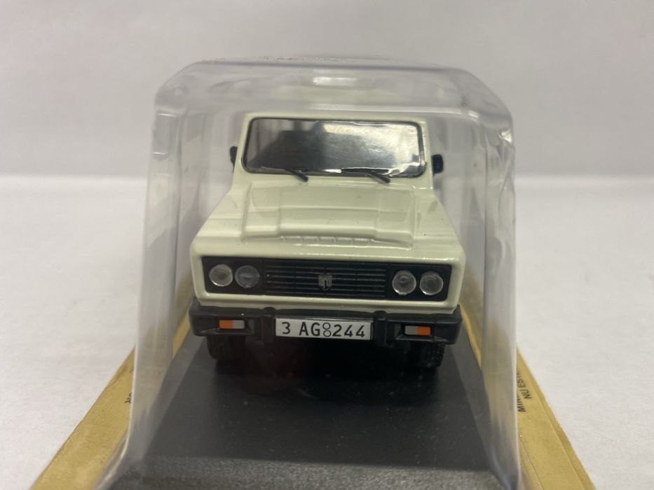 ARO 244 machetă auto de coleție scara 1:43 colectia Deagostini