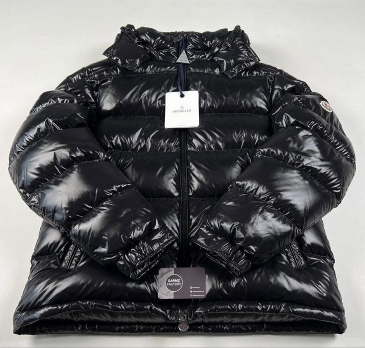 Нови модели якета Moncler