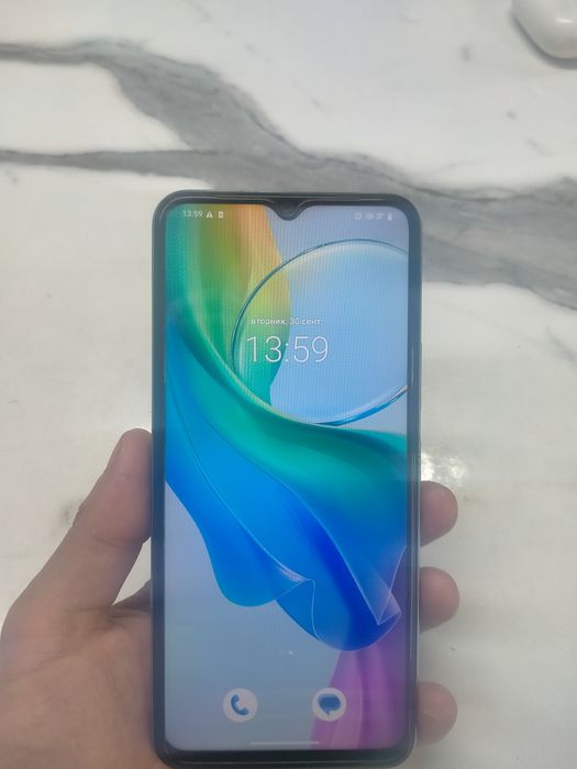 Продам телефон VIVO Y03