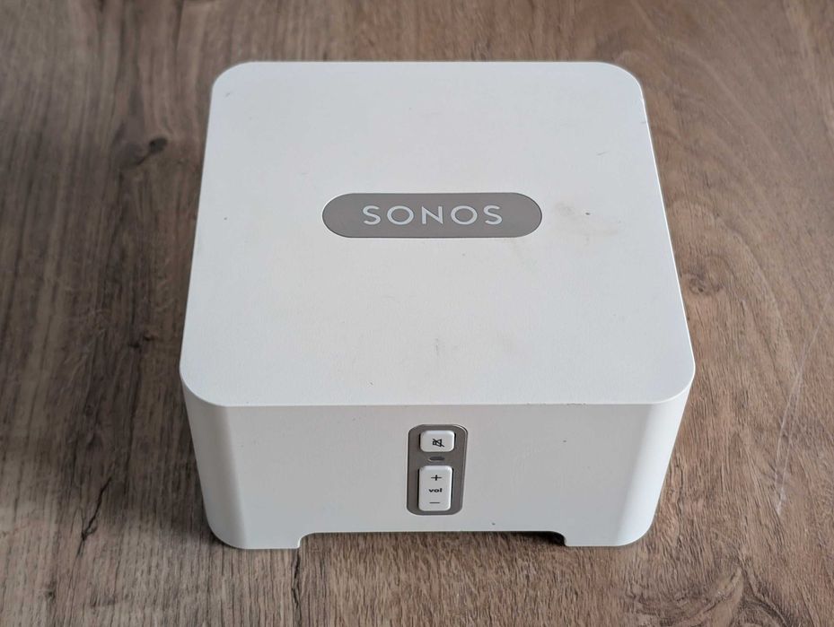 Vând SONOS Connect + cablu de alimentare