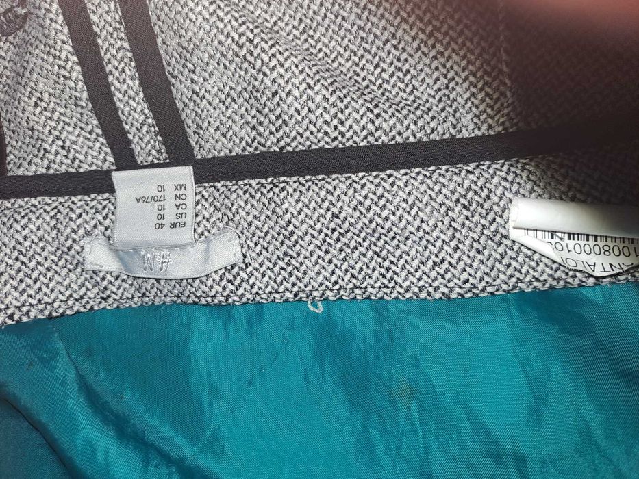 Costum barbati h&m gri cu picatele slim fit elegant