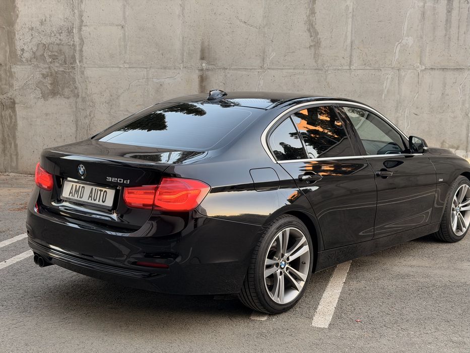 BMW 320d 190cp Sport-line/Harman Kardon/Led/Navi mare